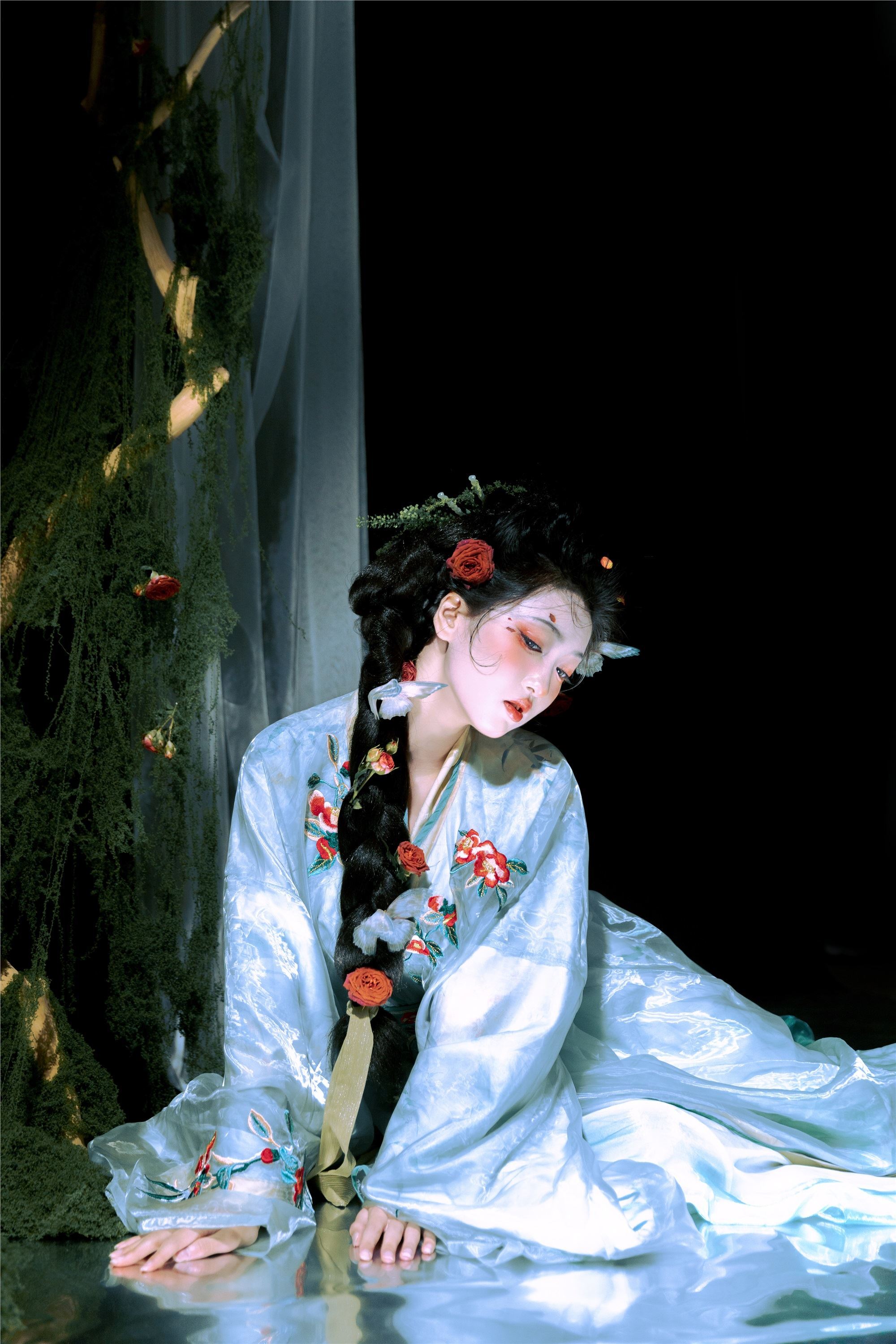 YITUYU艺图语 2025.03.10 茶花语 冷酷王爷